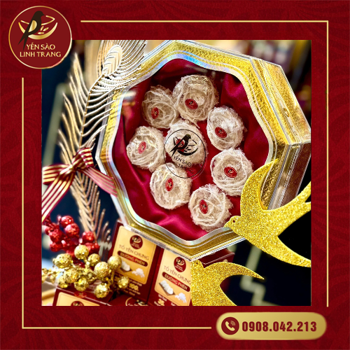 Set tháp yến đi lễ
